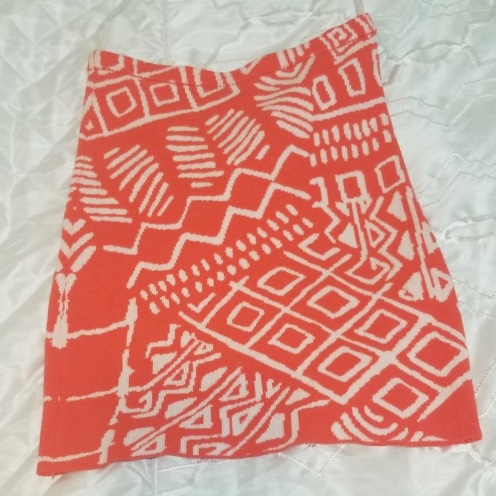 NWOT Torn stylish summer skirt